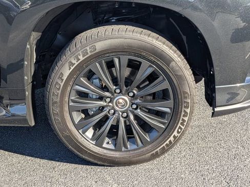 Certified 2023 Lexus GX 460 Premium w/ Accessory Package AWD/4WD image 13