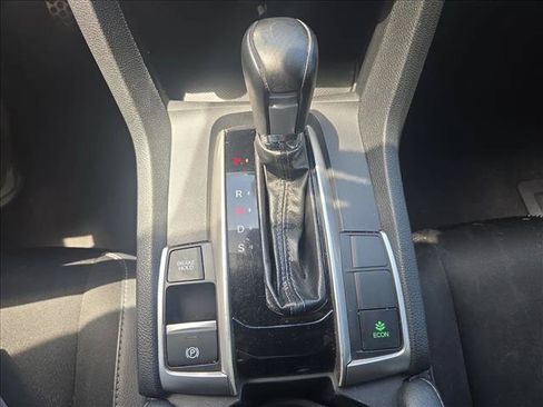 Used 2020 Honda Civic Sport image 12