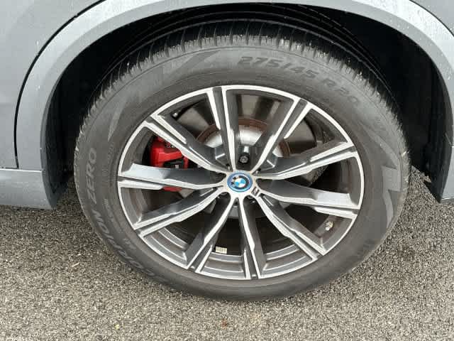 Used 2024 BMW X5 xDrive50e w/ M Sport Package AWD/4WD image 5
