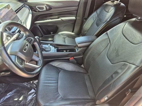 Used 2022 Jeep Compass Limited AWD/4WD image 19
