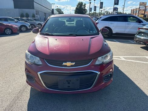 Used 2017 Chevrolet Sonic LT FWD image 2