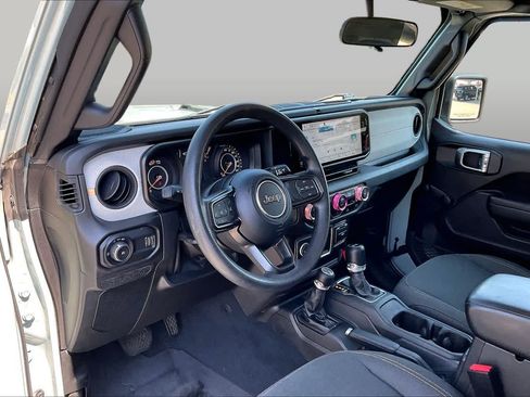 Used 2024 Jeep Wrangler Sport AWD/4WD image 17