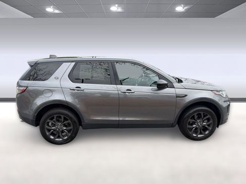 Used 2019 Land Rover Discovery Sport image 8