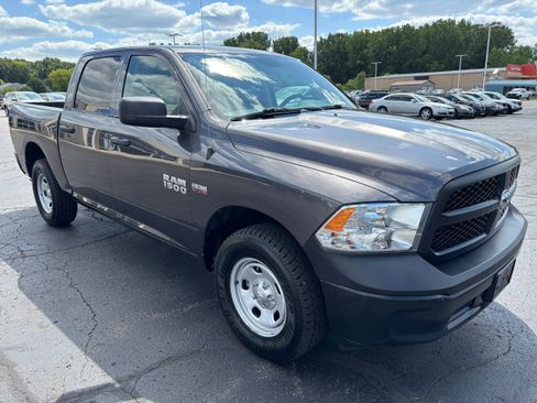 Used 2017 RAM 1500 Tradesman w/ Popular Equipment Group AWD/4WD image 2