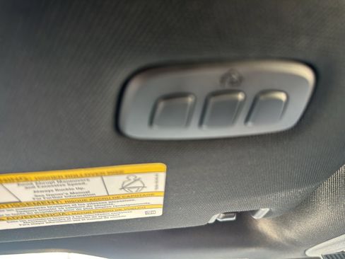 Used 2022 Ford F150 Platinum w/ Equipment Group 701A High image 19