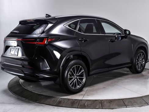 Used 2025 Lexus NX 350h AWD w/ Cold Area Package image 6