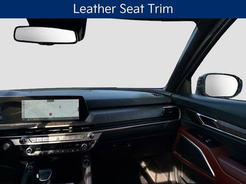 Used 2023 Kia Telluride EX w/ EX Captain's Chair Package image 27