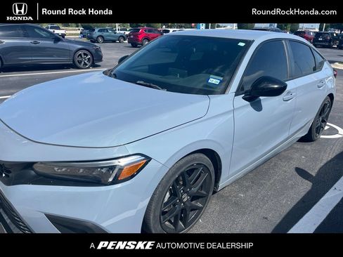 Used 2024 Honda Civic Sport image 1