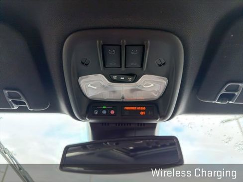 Used 2024 GMC Canyon Denali w/ LPO, Denali Black Edition image 40