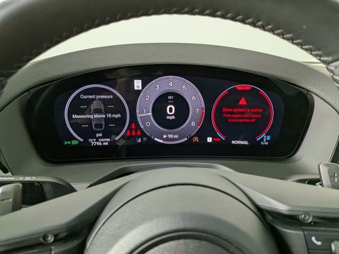 Certified 2024 Porsche Panamera image 15