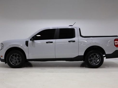 Used 2025 Ford Maverick XLT w/ XLT Luxury Package AWD/4WD image 4