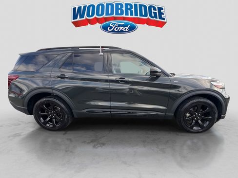 Used 2023 Ford Explorer ST-Line w/ Class IV Trailer Tow Package image 5