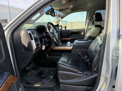 Used 2016 Chevrolet Silverado 2500 LTZ w/ Duramax Plus Package image 9