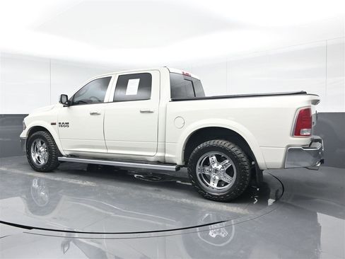Used 2017 RAM 1500 Laramie w/ Convenience Group image 7