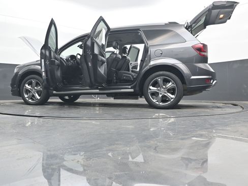 Used 2016 Dodge Journey Crossroad image 41