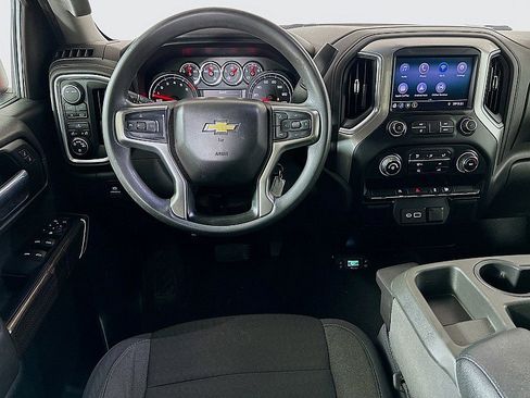 Used 2020 Chevrolet Silverado 1500 LT AWD/4WD image 20