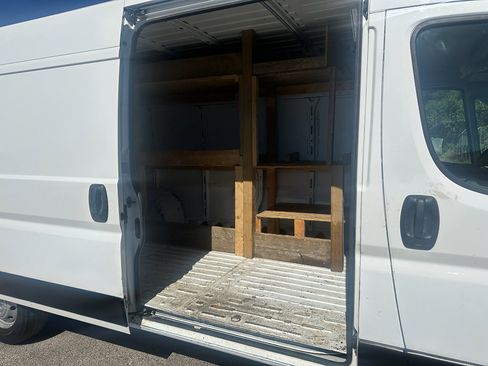 Used 2021 RAM ProMaster 2500 w/ Convenience Group image 20