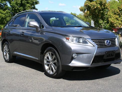 Used 2014 Lexus RX 450h AWD image 2