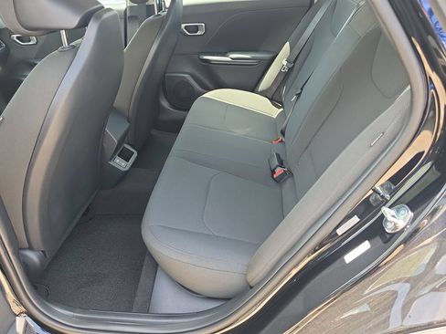 New 2026 Kia K4 FWD image 16