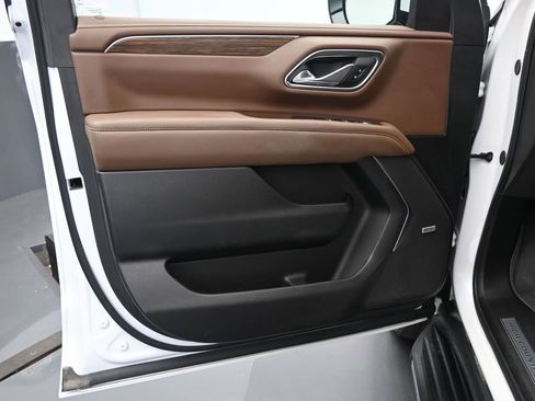 Used 2024 Chevrolet Tahoe High Country w/ Advanced Technology Package image 28