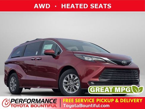 New 2026 Toyota Sienna XLE image 1