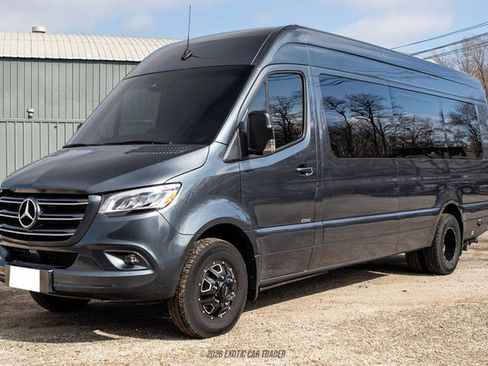 Used 2020 Mercedes-Benz Sprinter 3500 image 14