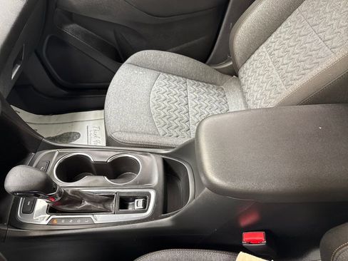 Used 2024 Chevrolet Equinox LT w/ LPO, Floor Liner Package image 32