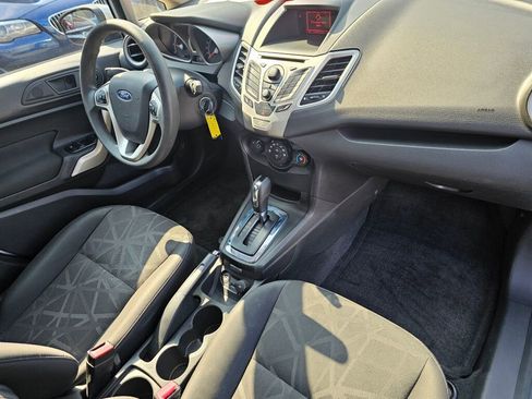 Used 2013 Ford Fiesta SE image 13