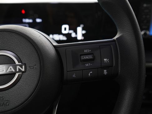 Used 2025 Nissan Kicks S FWD image 25