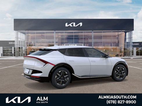 New 2026 Kia EV6 Wind RWD image 6
