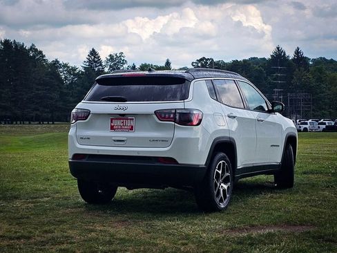 New 2026 Jeep Compass Limited AWD/4WD image 3