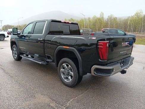New 2026 GMC Sierra 2500 SLT w/ SLT Premium Package AWD/4WD image 22