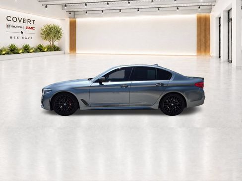 Used 2018 BMW M550i xDrive AWD/4WD image 6