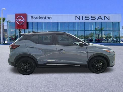 Certified 2024 Nissan Kicks SR FWD image 4