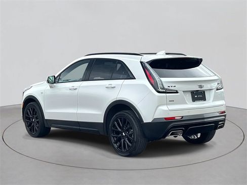Certified 2023 Cadillac XT4 Sport w/ LPO, Onyx Lite Package image 4