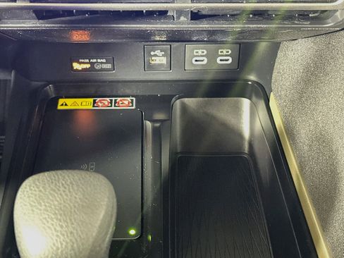 Used 2026 Toyota Camry LE w/ Convenience Package FWD image 26