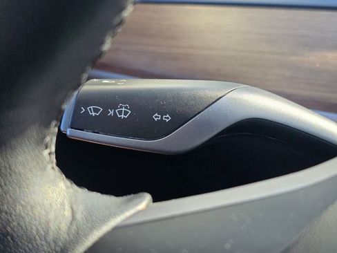 Used 2020 Tesla Model 3 Long Range image 33