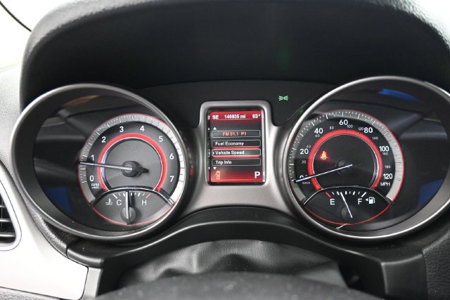 Used 2015 Dodge Journey Crossroad w/ Flexible Seating Group FWD image 16