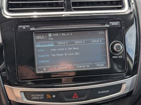 Used 2015 Mitsubishi Outlander Sport SE AWD/4WD image 18