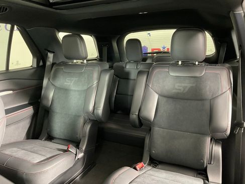 New 2026 Ford Explorer ST RWD image 16