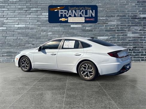 Used 2022 Hyundai Sonata SEL image 3