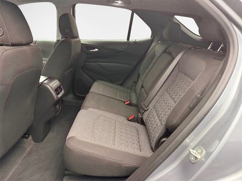 Used 2023 Chevrolet Equinox LT w/ Driver Convenience Package image 23