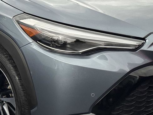 Used 2024 Toyota Corolla Cross w/ Convenience Package image 4