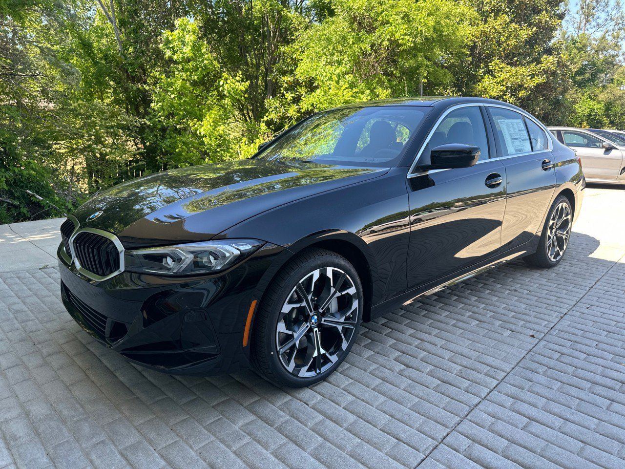 New 2026 BMW 330i Sedan w/ Convenience Package RWD image 3
