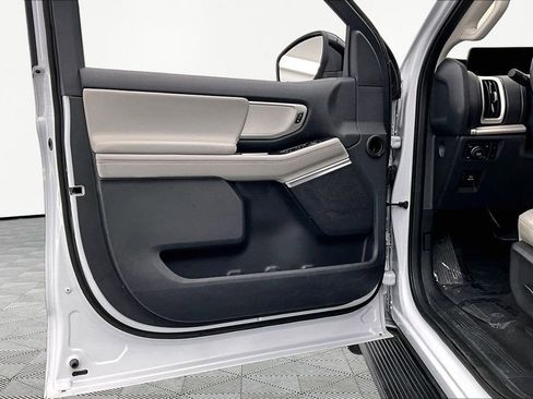 Certified 2025 Ford Expedition Max Active AWD/4WD image 23