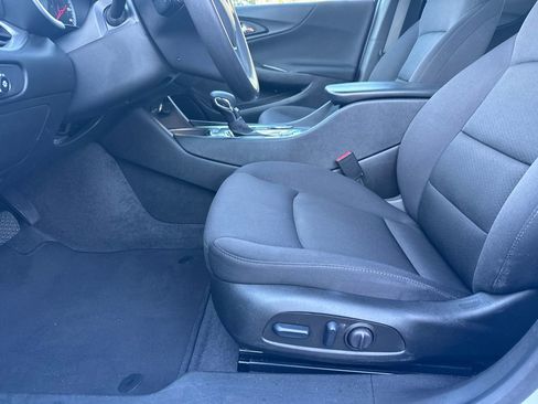 Certified 2024 Chevrolet Malibu LT image 10