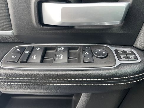 Used 2024 RAM 2500 Big Horn w/ Night Edition image 37