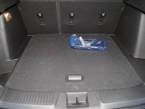 Certified 2025 Chevrolet Trax RS w/ Driver Confidence Package image 10