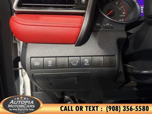 Used 2020 Toyota Camry XSE FWD image 19