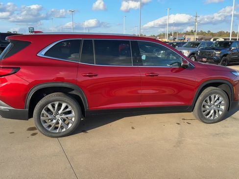 New 2026 Buick Enclave Preferred image 9